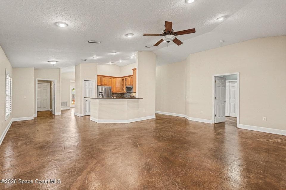 Condo for sale at 150 Roosevelt Avenue B, Satellite Beach, FL 32937 – 3 bed, 2 bath, photo 5