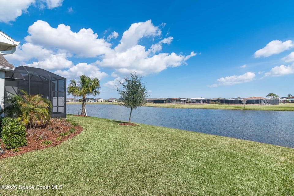 Condo for sale at 7929 Cache Creek Lane, Melbourne, FL 32940 – 3 bed, 2 bath, photo 3