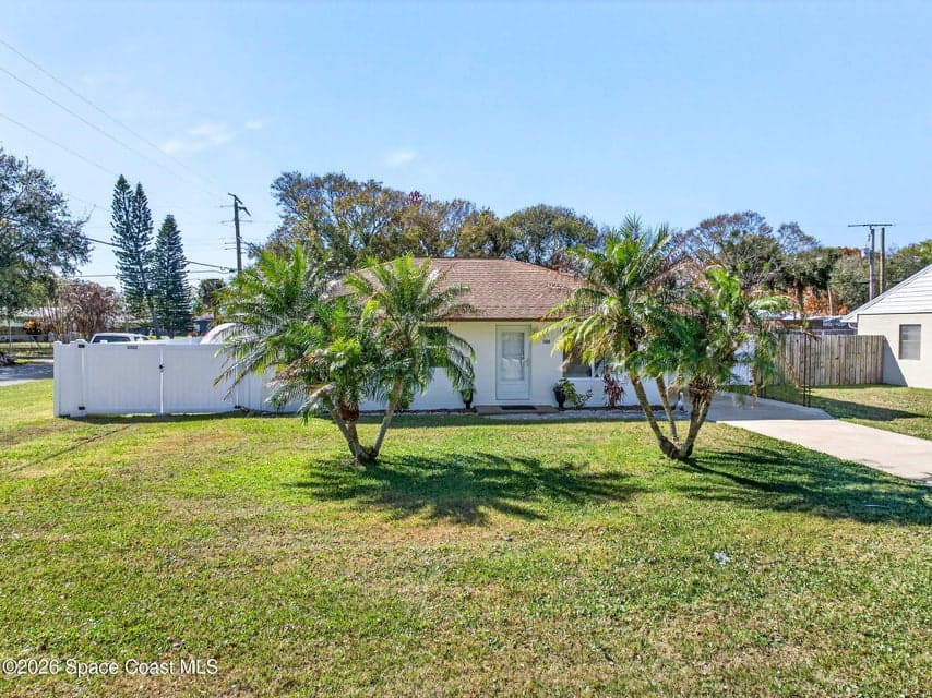 1810 S Park Avenue, Melbourne, FL 32901 photo 3