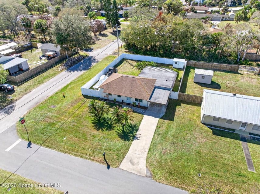 1810 S Park Avenue, Melbourne, FL 32901 photo 4