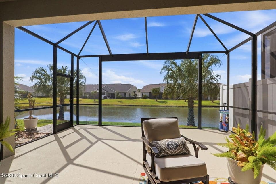 Condo for sale at 8114 Tethys Court, Melbourne, FL 32940 – 3 bed, 2 bath, photo 2