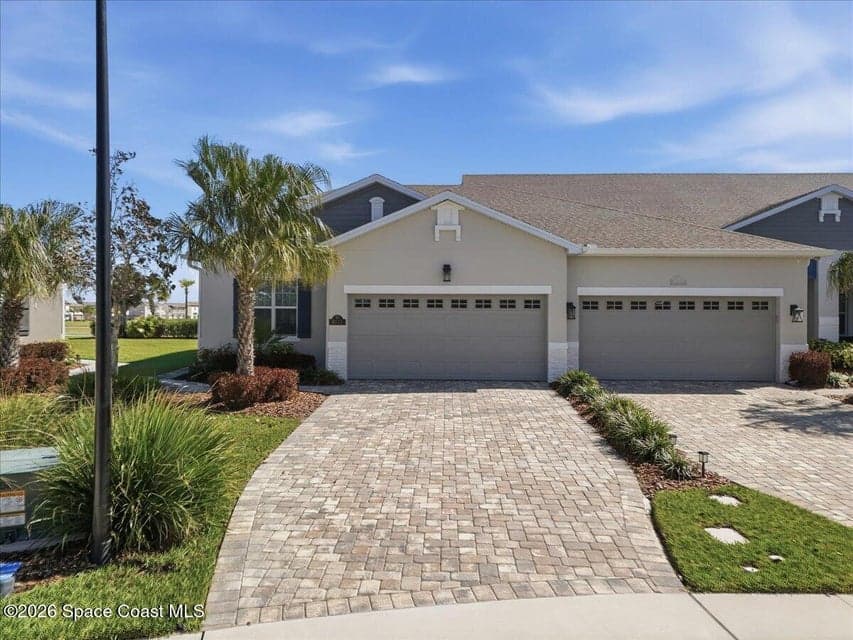 Condo for sale at 8111 Tethys Court, Melbourne, FL 32940 – 3 bed, 2 bath