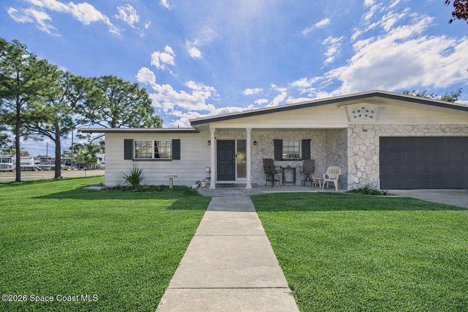 1300 Lester Court, Merritt Island, FL 32952 photo 5