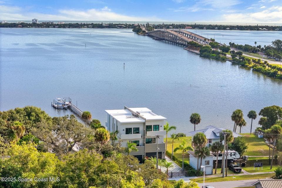 1807 Riverview Drive, Melbourne, FL 32901