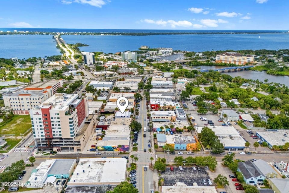 814 E New Haven Avenue, Melbourne, FL 32901 photo 3