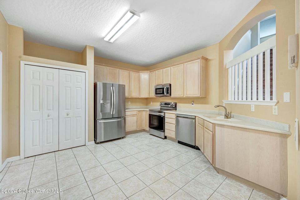 244 Intrepid Way, Indialantic, FL 32903 photo 6