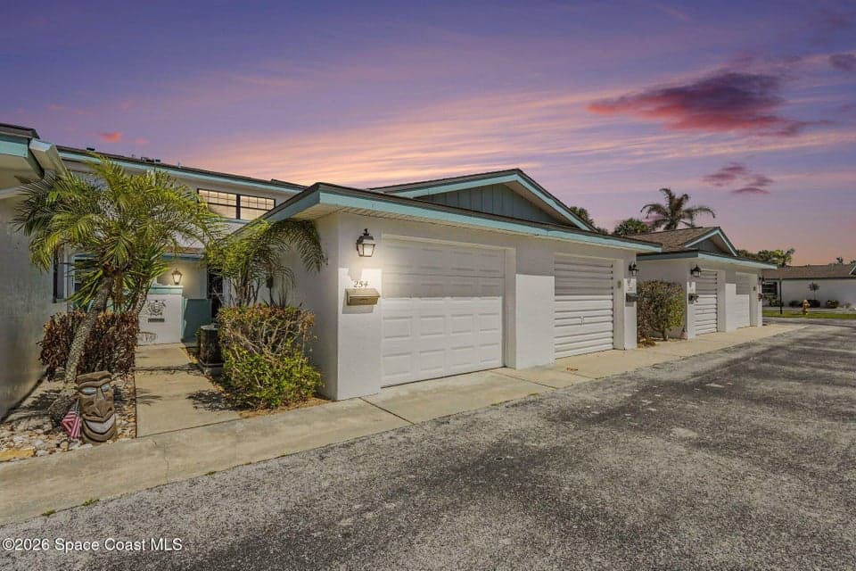 254 Queens Court, Satellite Beach, FL 32937