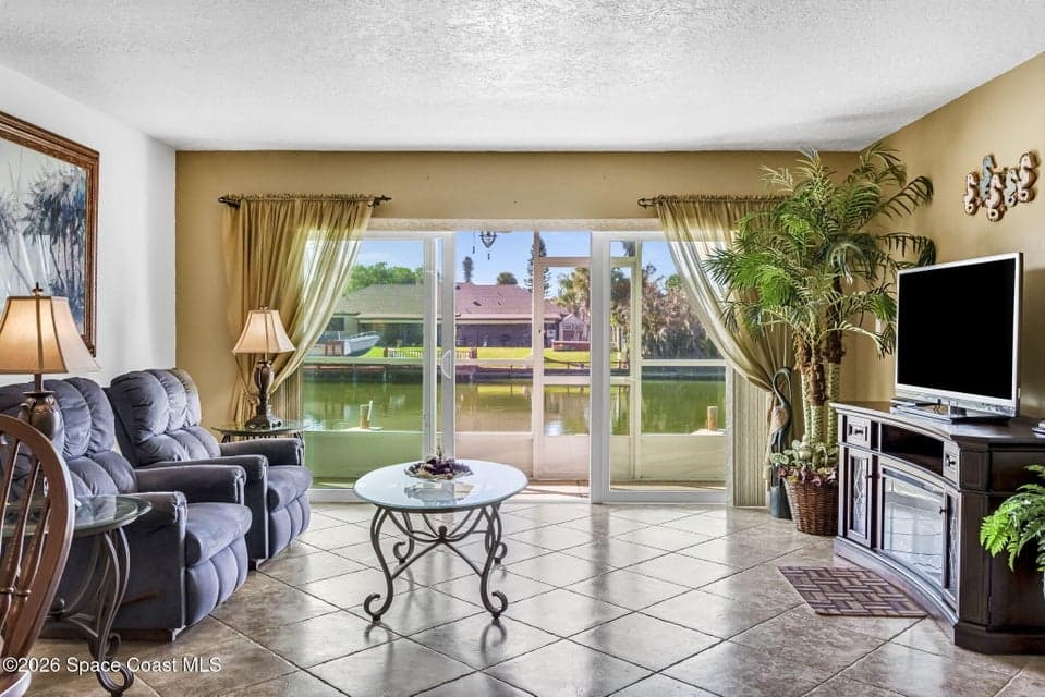 1595 N Atlantic Avenue 110, Cocoa Beach, FL 32931 photo 4
