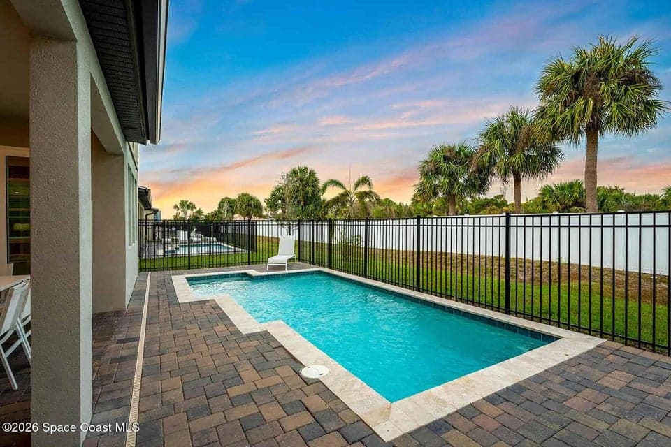 385 Strand Drive, Melbourne Beach, FL 32951 photo 4