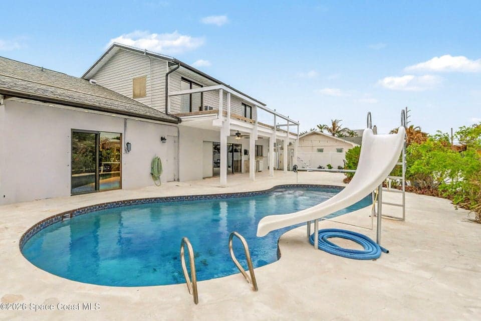 725 Puesta Del Sol Plaza, Indialantic, FL 32903 photo 6