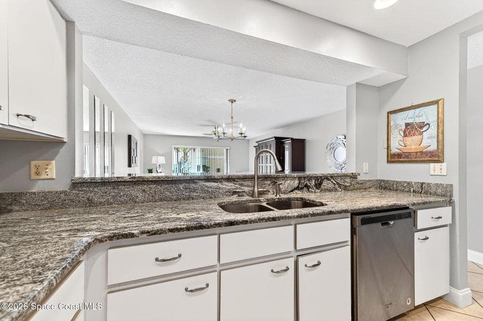 135 Escambia Lane 207, Cocoa Beach, FL 32931 photo 6