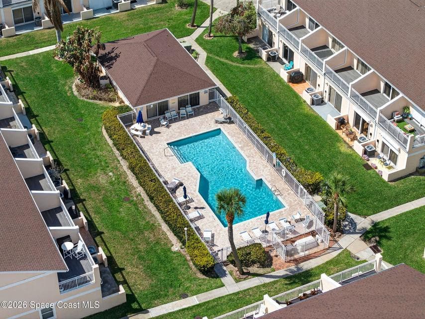135 Escambia Lane 207, Cocoa Beach, FL 32931 photo 3