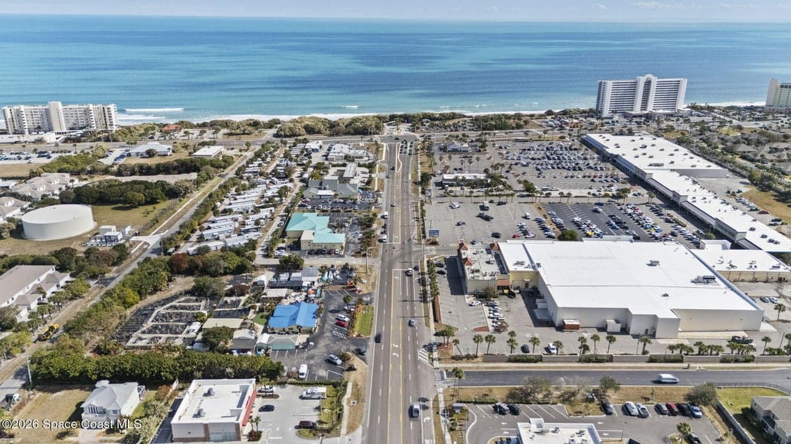 650 Island Club Court 158, Indialantic, FL 32903 photo 3