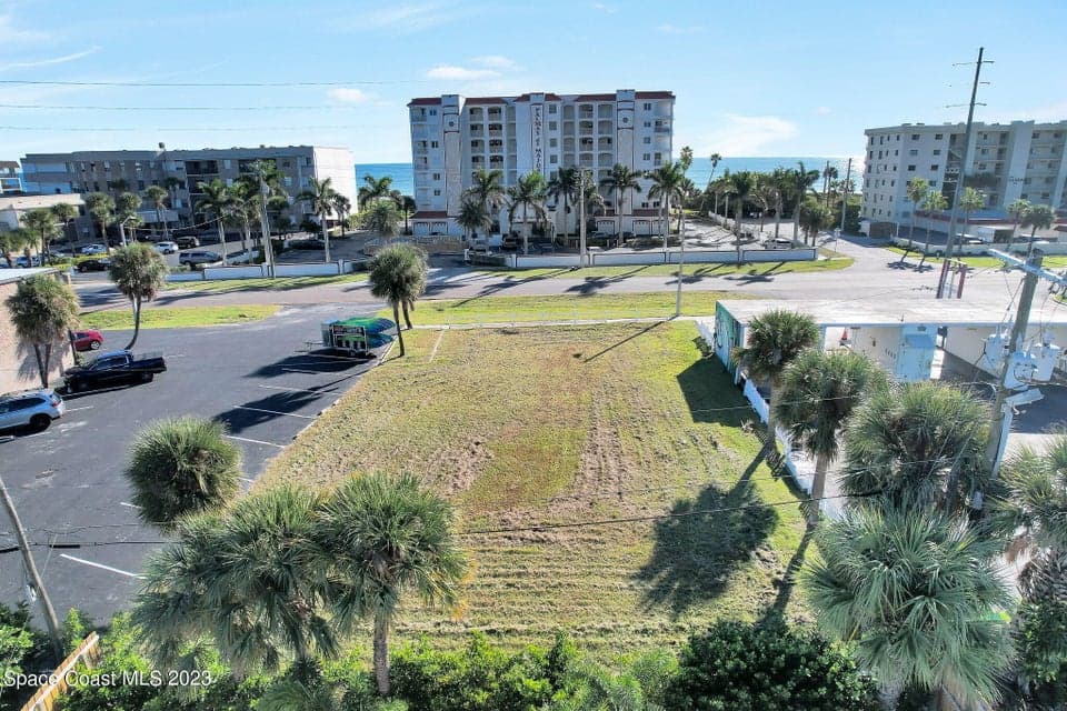 310 N Atlantic Avenue, Cocoa Beach, FL 32931 photo 2