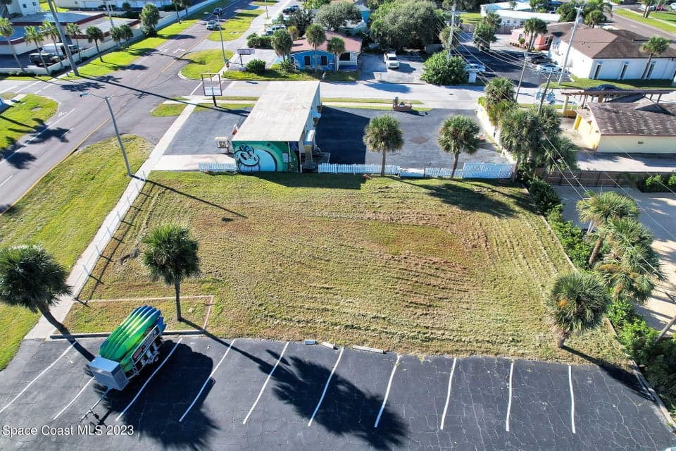 310 N Atlantic Avenue, Cocoa Beach, FL 32931 photo 5