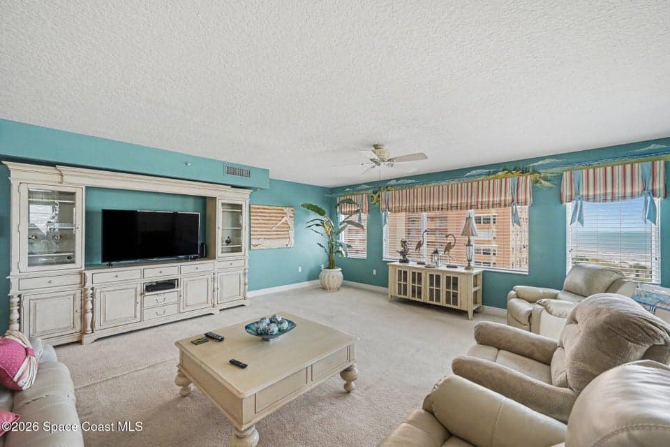 410 Hayes Avenue 401, Cocoa Beach, FL 32931 photo 3