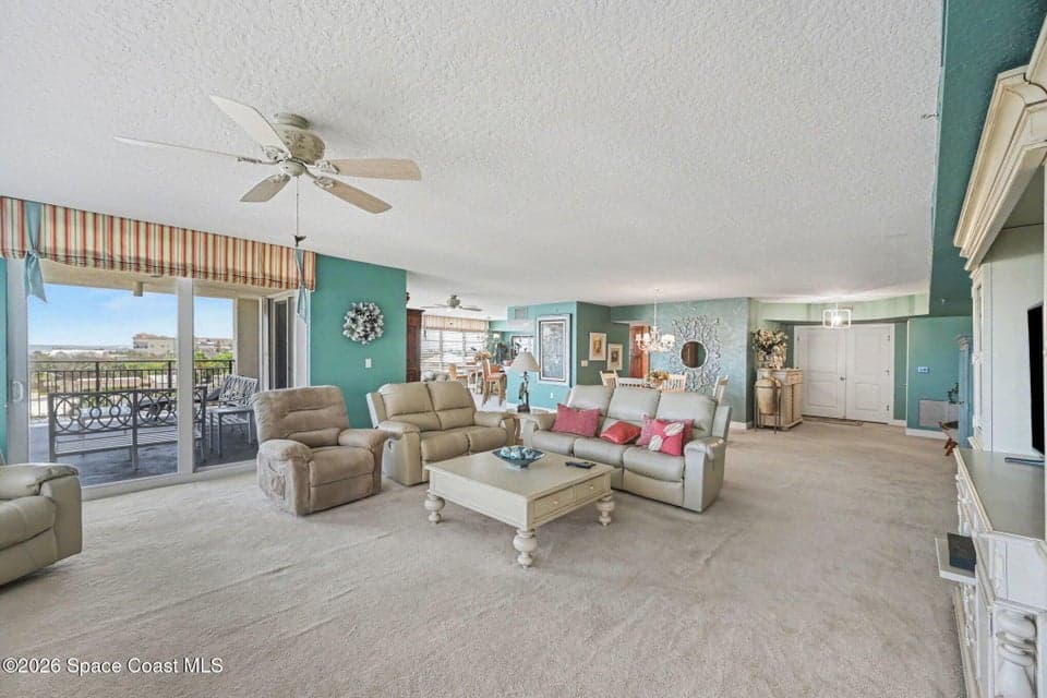 410 Hayes Avenue 401, Cocoa Beach, FL 32931 photo 4