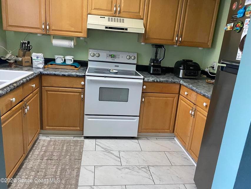 3799 S Banana River Boulevard 101, Cocoa Beach, FL 32931 photo 2