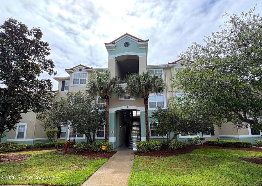 5693 Star Rush Drive 204, Melbourne, FL 32940
