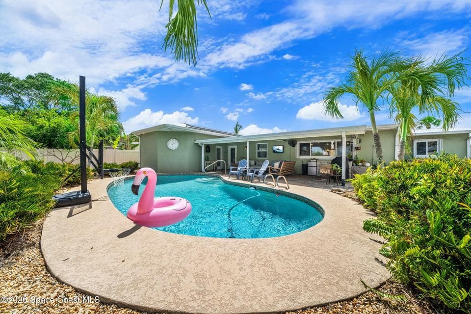 121 Algonquin Terrace, Indian Harbour Beach, FL 32937 photo 2