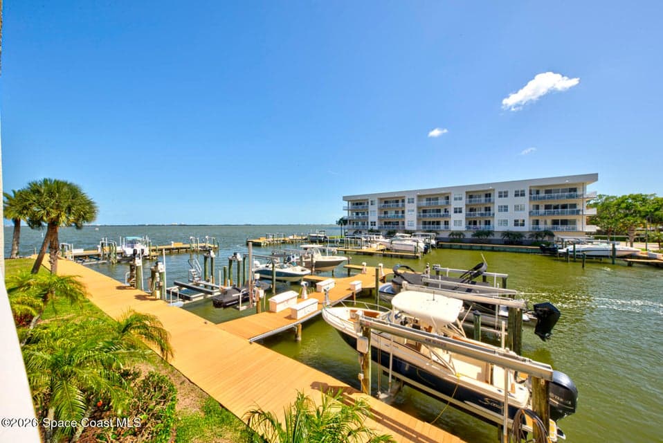 540 S Banana River Drive 105, Merritt Island, FL 32952 photo 5