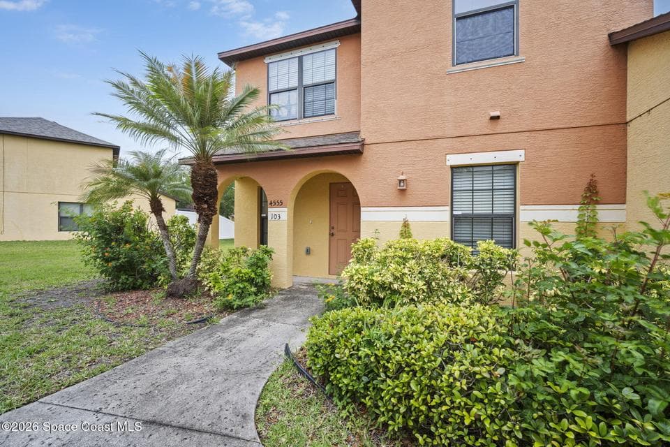 4555 Radiant Way 103, Melbourne, FL 32901 photo 6
