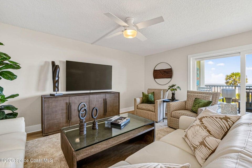 550 Garfield Avenue 302, Cocoa Beach, FL 32931 photo 6