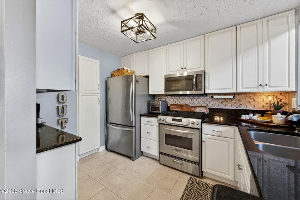 360 Lofts Drive, Melbourne, FL 32940 photo 3