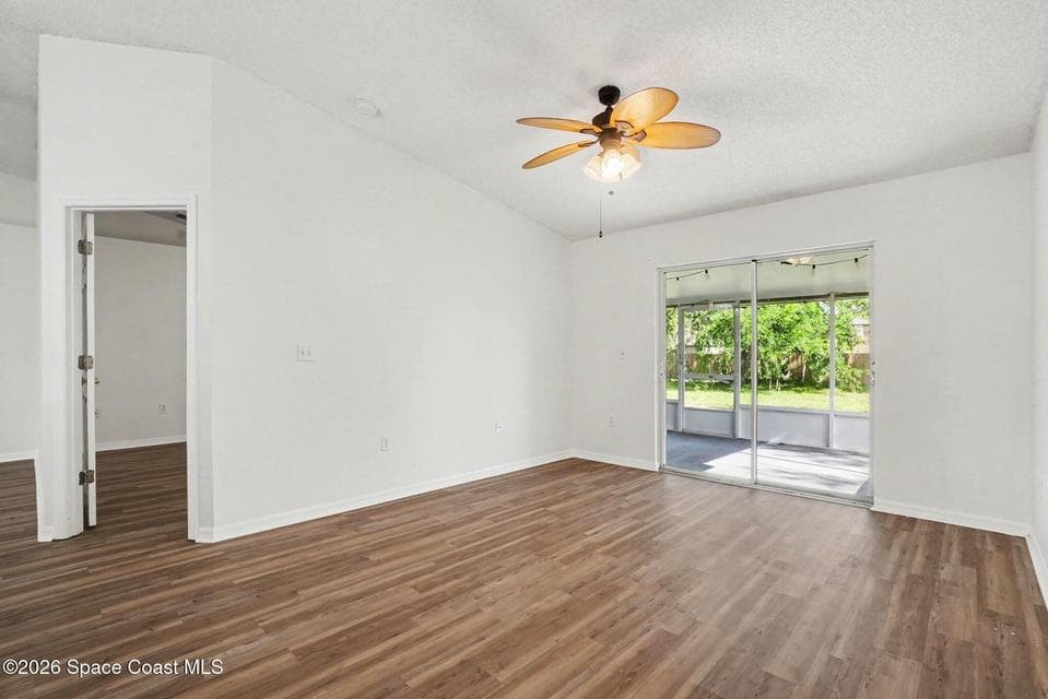 287 Mcclain Drive, Melbourne, FL 32904 photo 4