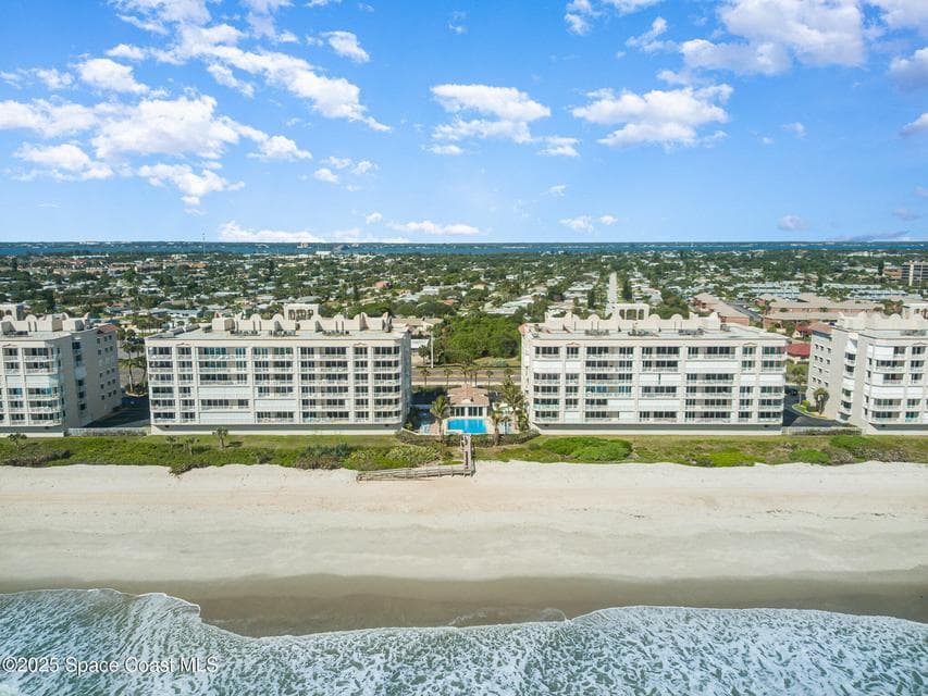 2075 Highway A1a Highway 2202b, Indian Harbour Beach, FL 32937 photo 4