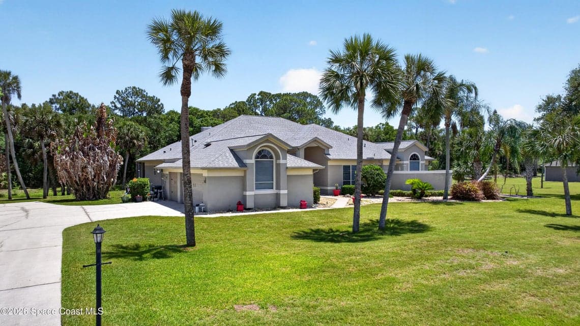 900 Bluegrass Lane, Rockledge, FL 32955 photo 3
