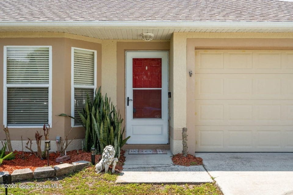 249 Mcclain Drive, Melbourne, FL 32904 photo 3