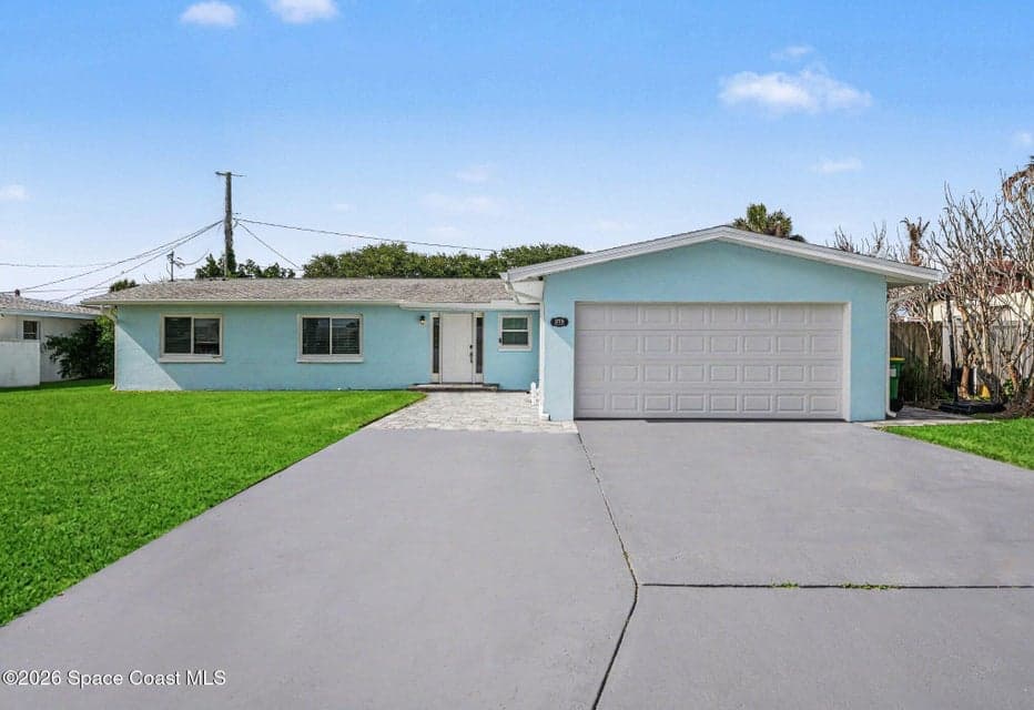 375 Cyprus Drive, Cocoa Beach, FL 32931 photo 3