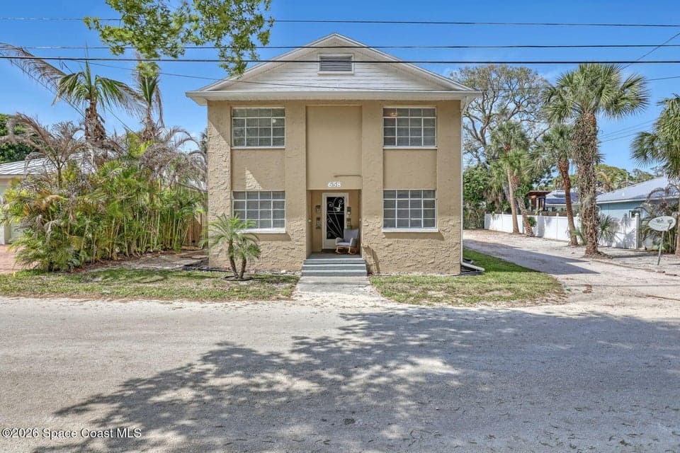 658 Young Street, Melbourne, FL 32935 photo 2