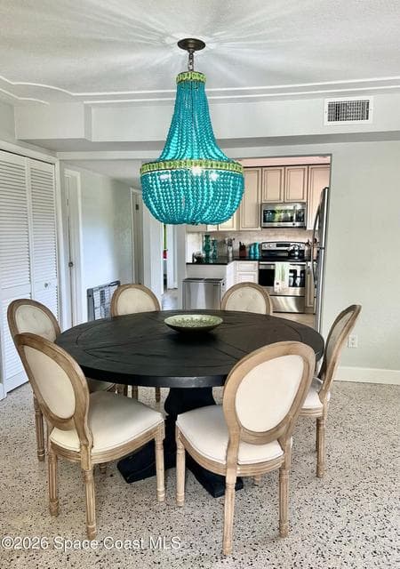 589 Hillside Court, Melbourne, FL 32935 photo 6