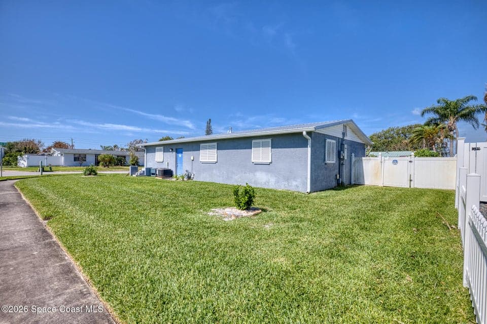 409 Finch Drive, Satellite Beach, FL 32937 photo 5