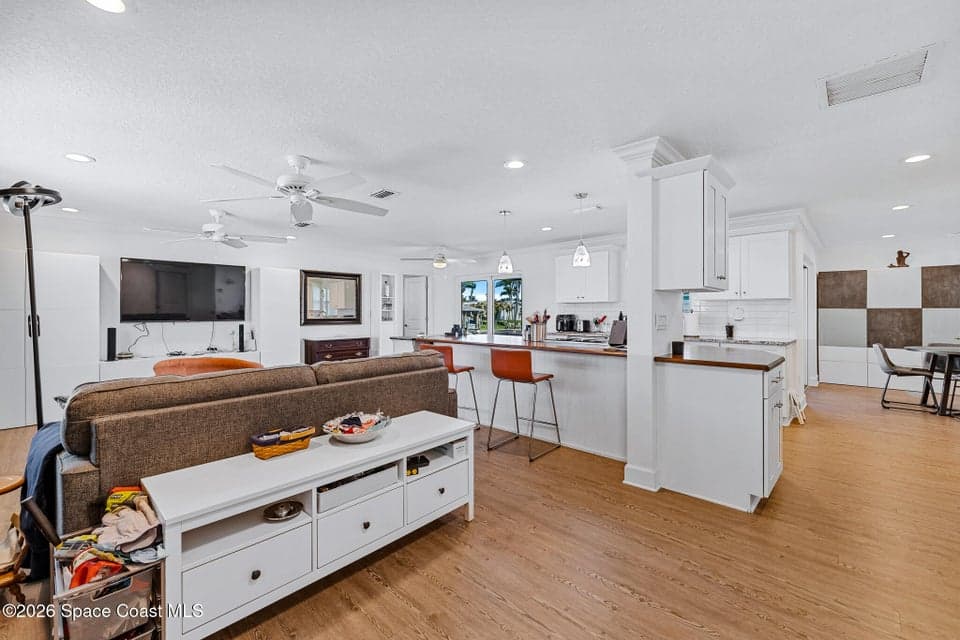 409 Finch Drive, Satellite Beach, FL 32937 photo 6