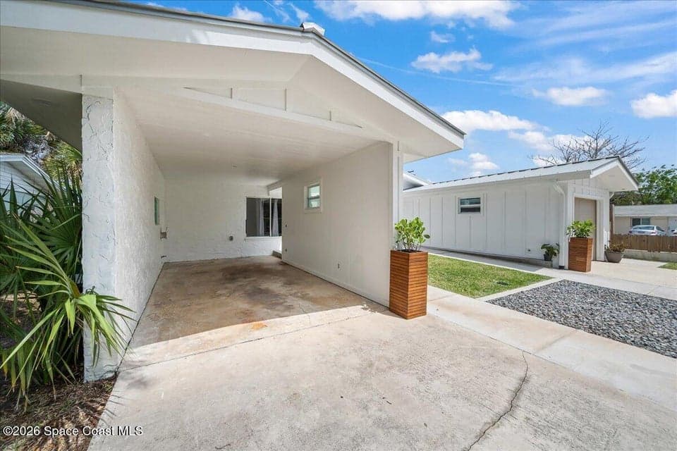 131 Cedar Avenue, Cocoa Beach, FL 32931 photo 6