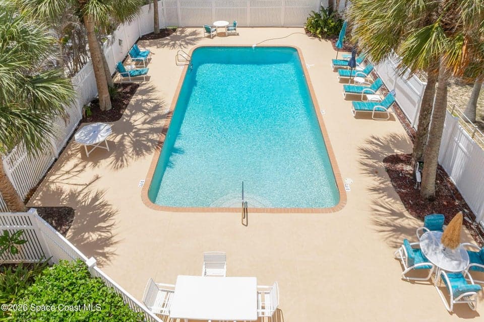 50 11th Avenue 302, Indialantic, FL 32903 photo 4