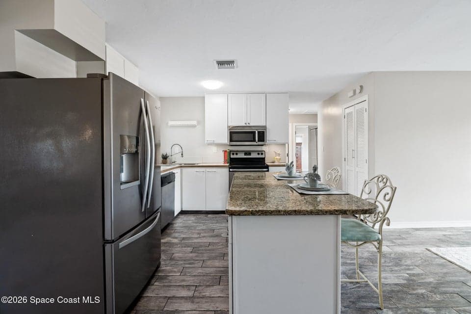 Home for sale at 20 Ocean Street, Merritt Island, FL 32952 – 3 bed, 2 bath, photo 5