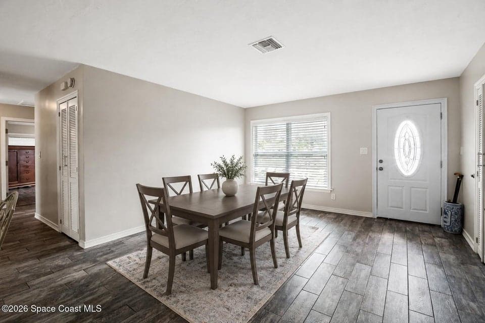 Home for sale at 20 Ocean Street, Merritt Island, FL 32952 – 3 bed, 2 bath, photo 4
