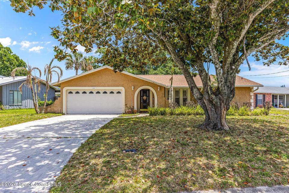 1371 Gleneagles Way, Rockledge, FL 32955 photo 2