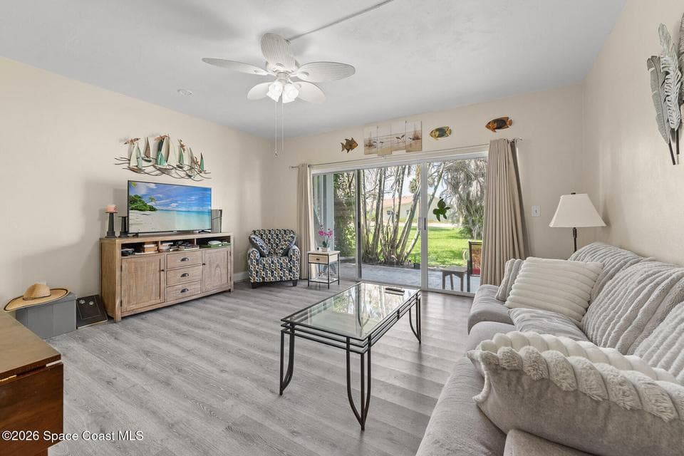 55 Sea Park Boulevard 204, Satellite Beach, FL 32937 photo 3