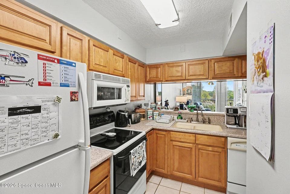 1420 Huntington Lane 2402, Rockledge, FL 32955 photo 6