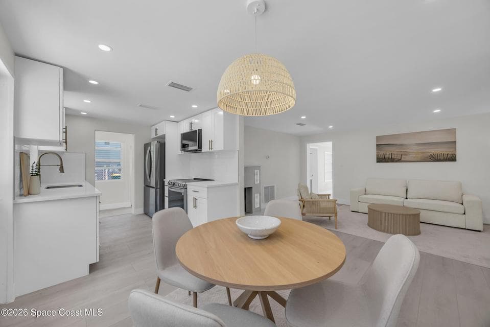 109 Fontaine Street, Melbourne Beach, FL 32951 photo 3