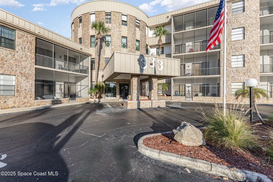 333 N Atlantic Avenue 305, Cocoa Beach, FL 32931 photo 2