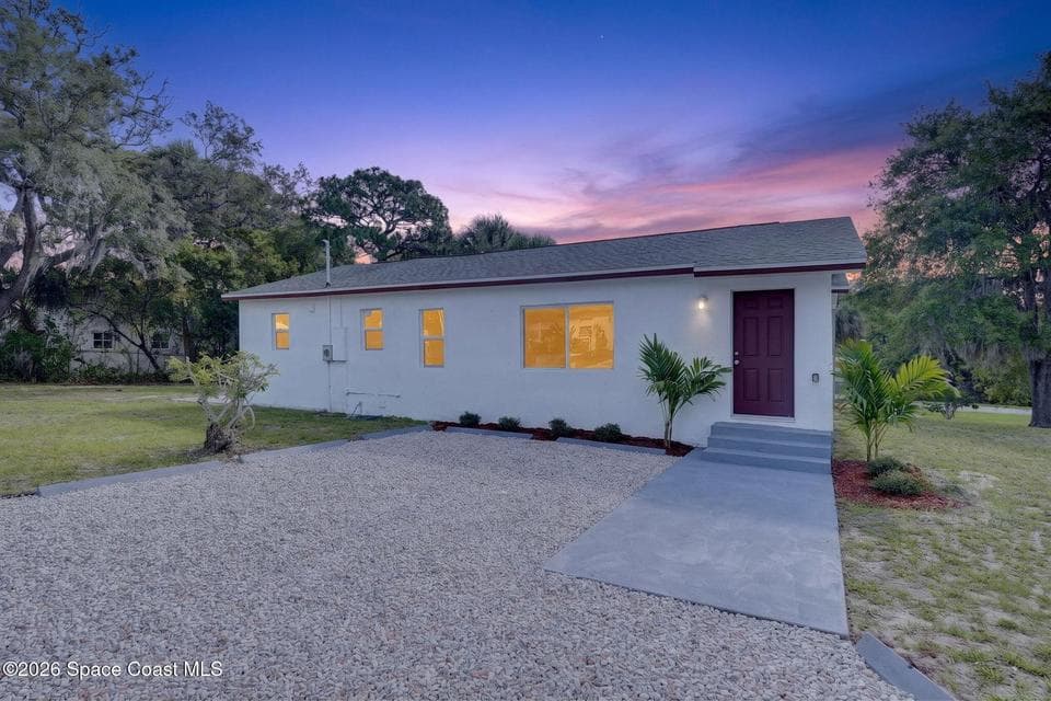 2343 Grant Street, Melbourne, FL 32901