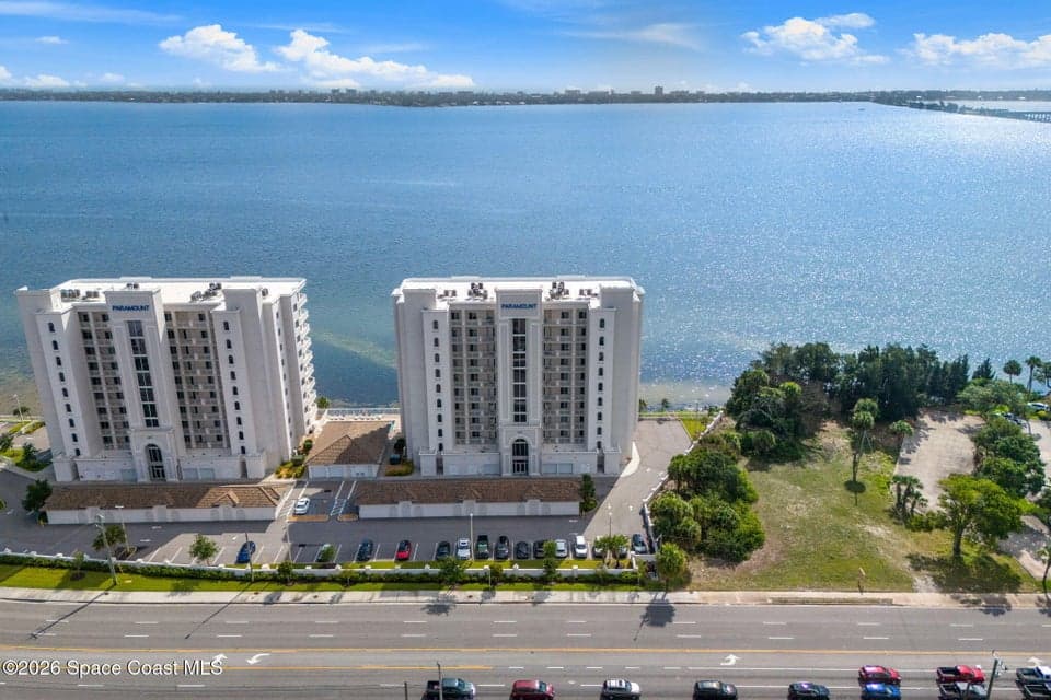1465 S Harbor City Boulevard 502, Melbourne, FL 32901 photo 2