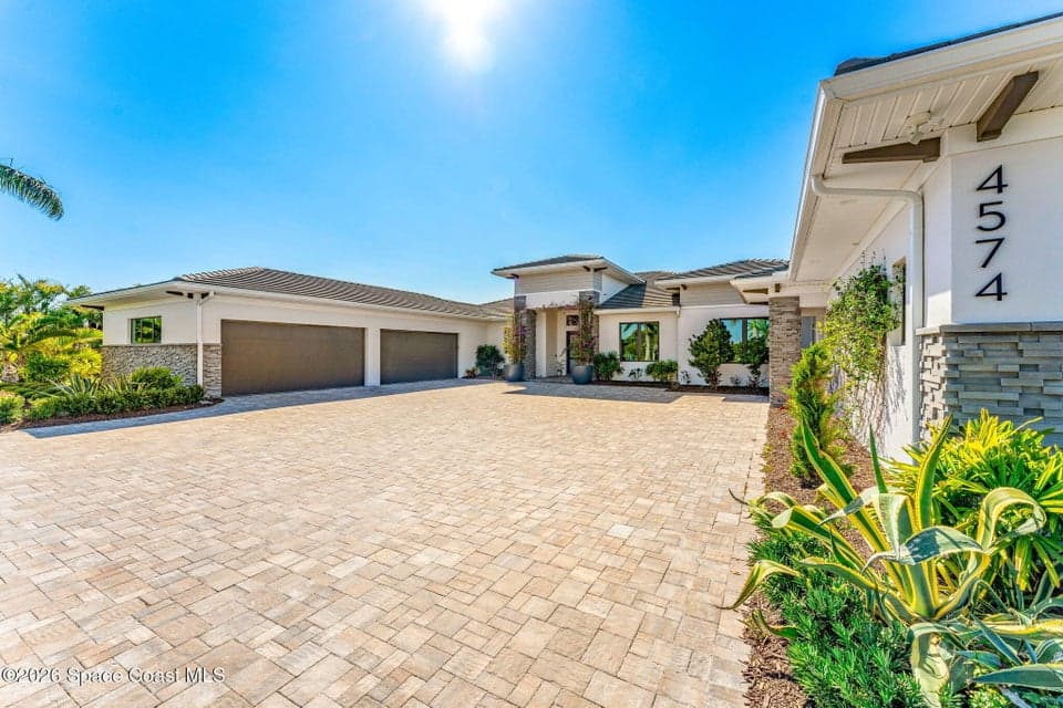 4574 Milost Drive, Rockledge, FL 32955 photo 5