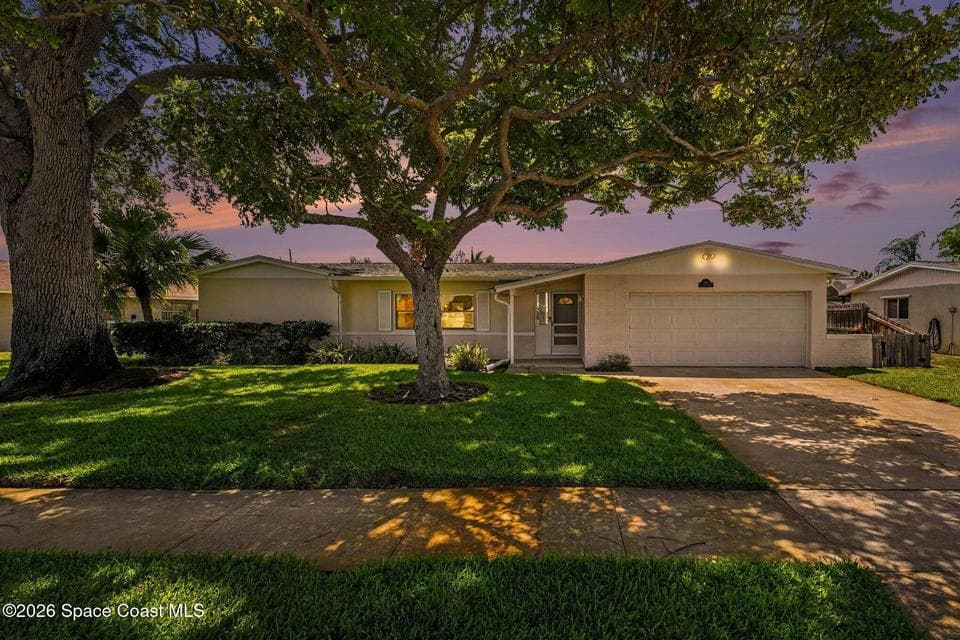 60 Florida Boulevard, Merritt Island, FL 32953